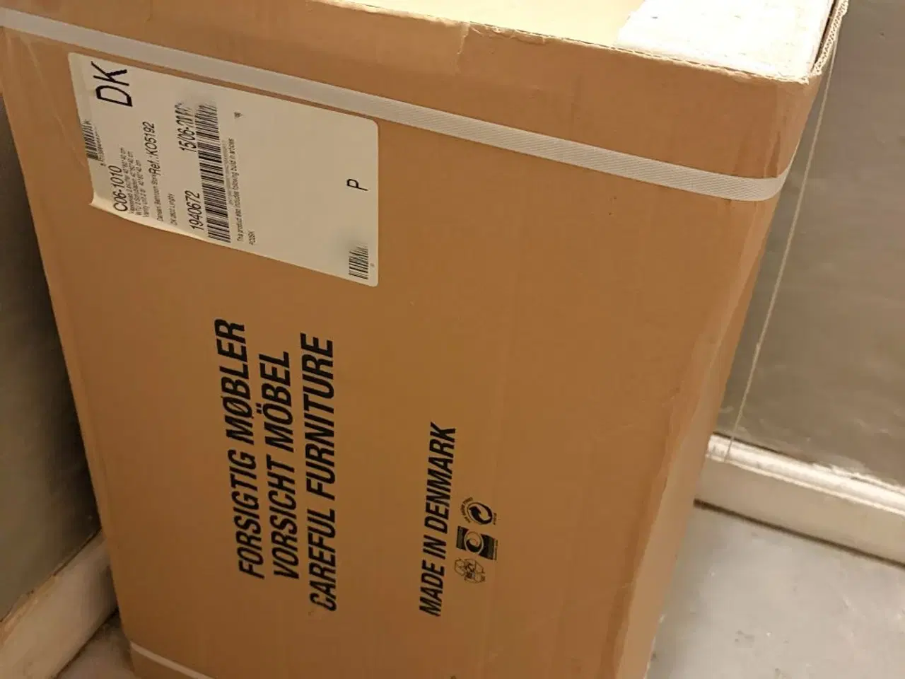 Billede 2 - Lækkert, ubrugt vaskeskab m. 2 skuffer fra Dansani