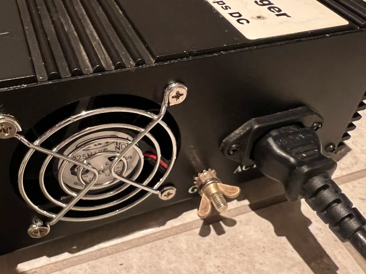 Billede 3 - INVATEC PC-2512 batterioplader