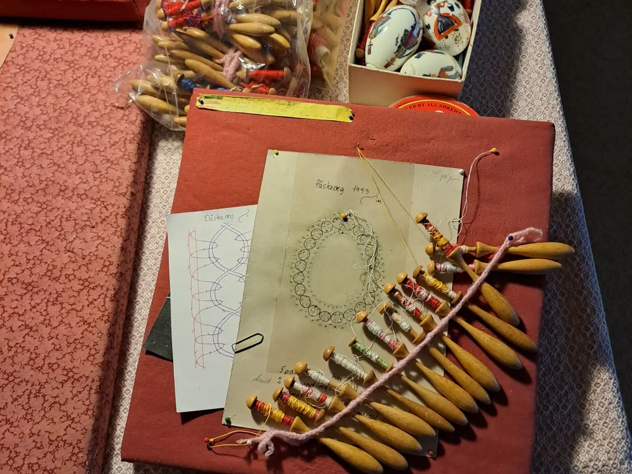 Billede 2 - Kniplebræt m. tilbehør