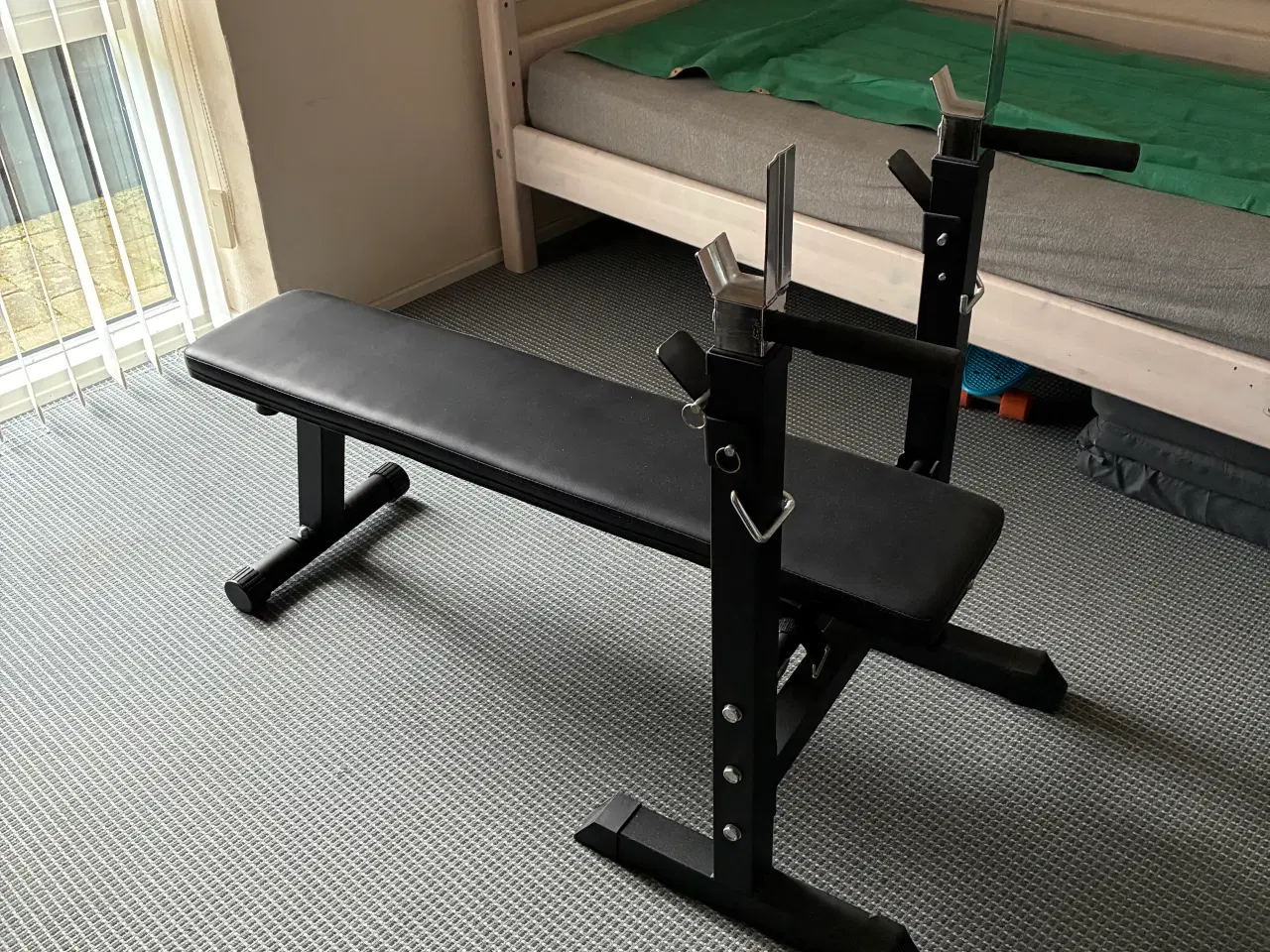 Billede 1 - Bænk til hjemmetræning