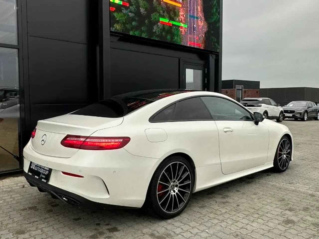 Billede 3 - Mercedes E220 d 2,0 AMG Line Coupé aut.