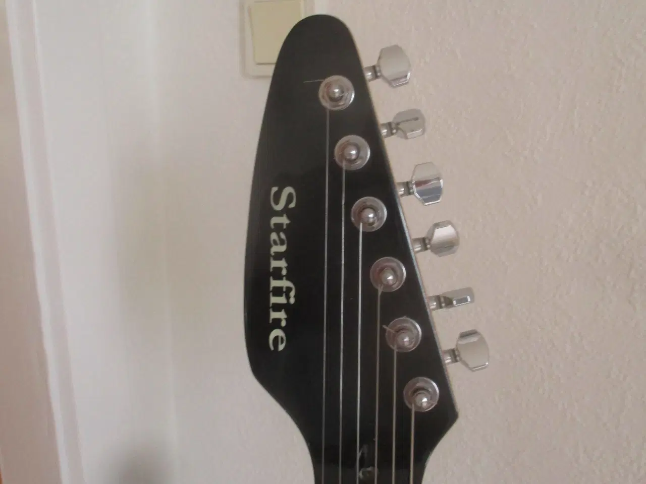 Billede 2 - Venstrehånds Starfire teardropguitar