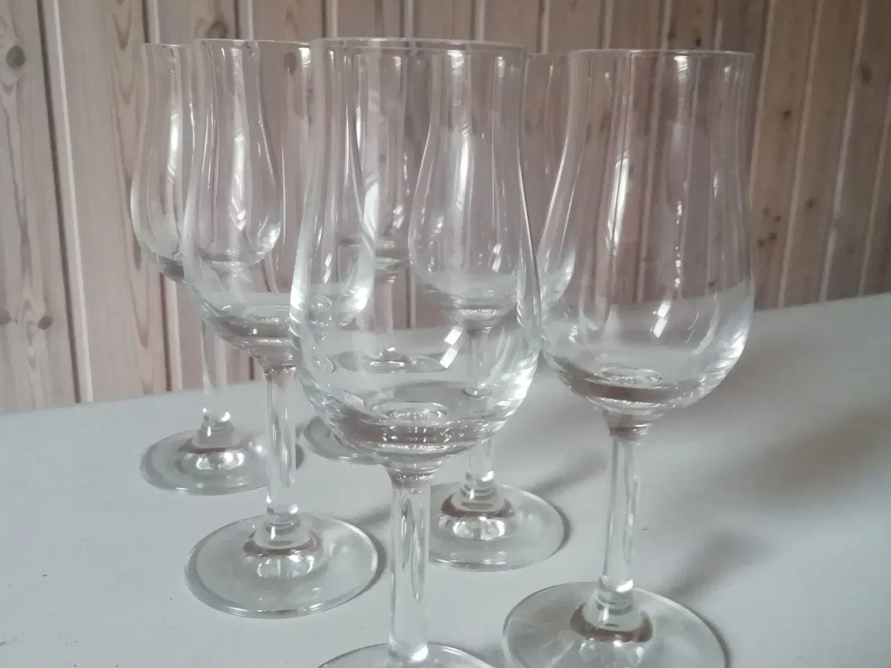 Billede 7 - 24 krystalglas af Bordeaux serien. Gaveide?