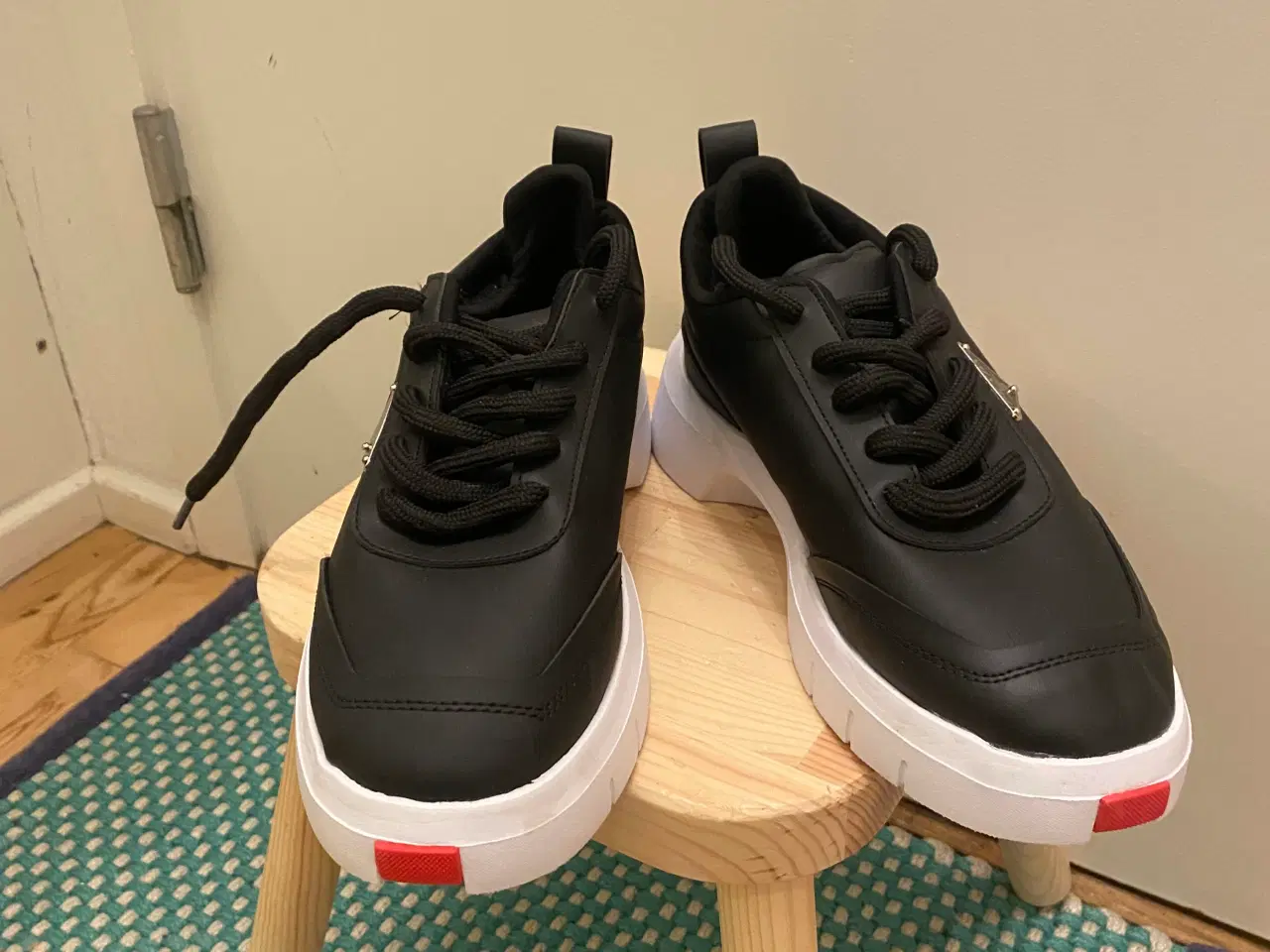 Billede 4 - Fede Prada sneakers