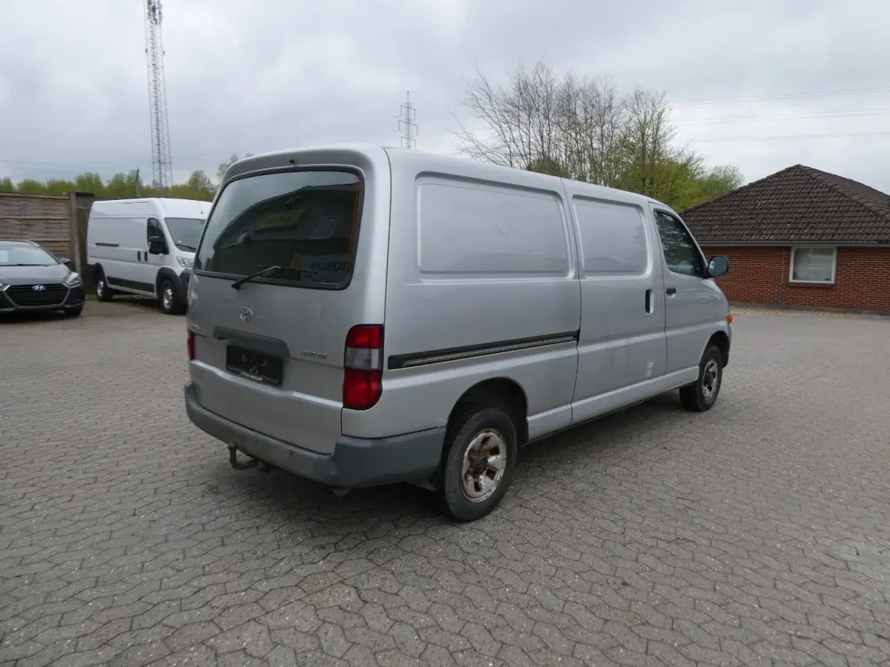 Billede 15 - Toyota HiAce 2,5 D-4D 102 Komfort lang 4x4