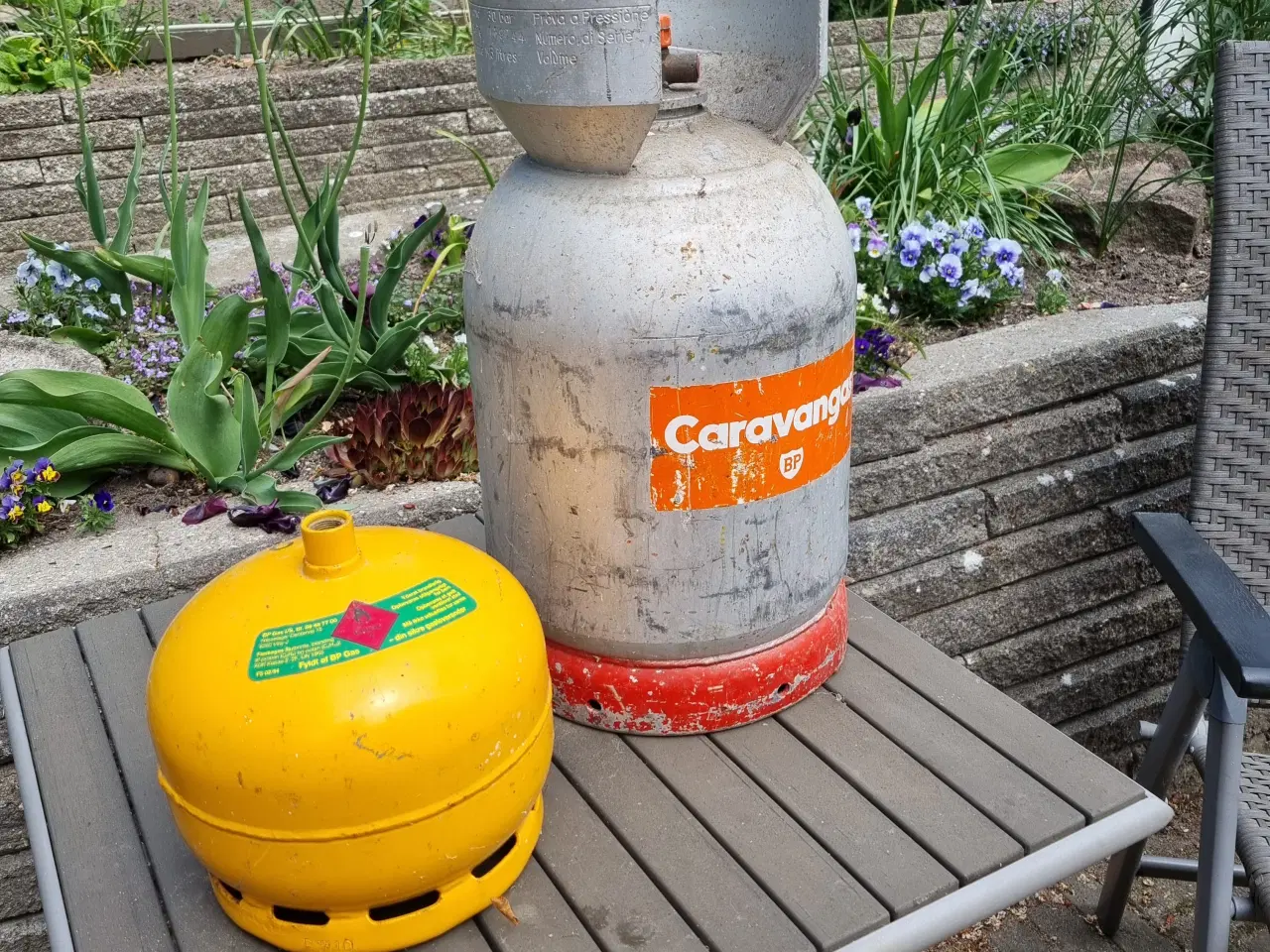 Billede 1 - Gasflasker med gas.