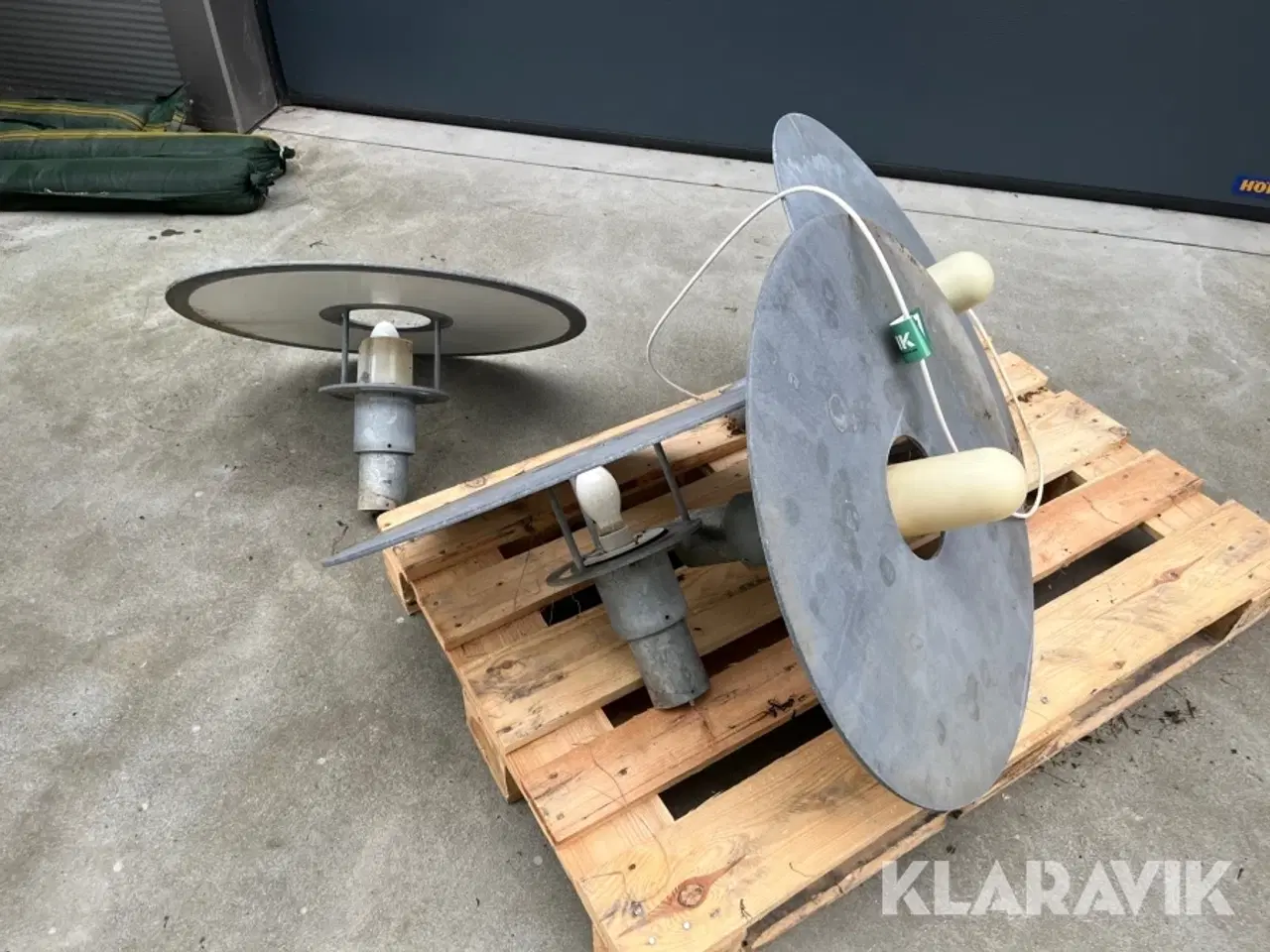 Billede 1 - Udendørslamper Galvaniseret 4 styk