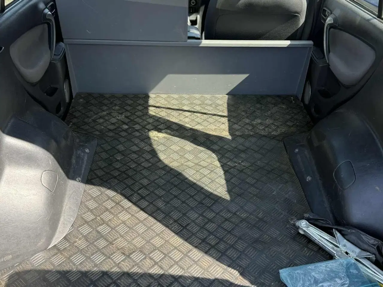 Billede 6 - Toyota RAV4 2,0 D-4D 4x4 Van