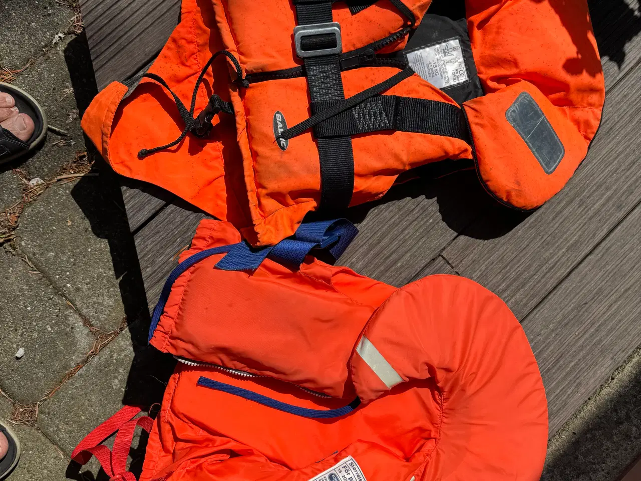 Billede 1 - Redningsveste til børn 15-20 kg