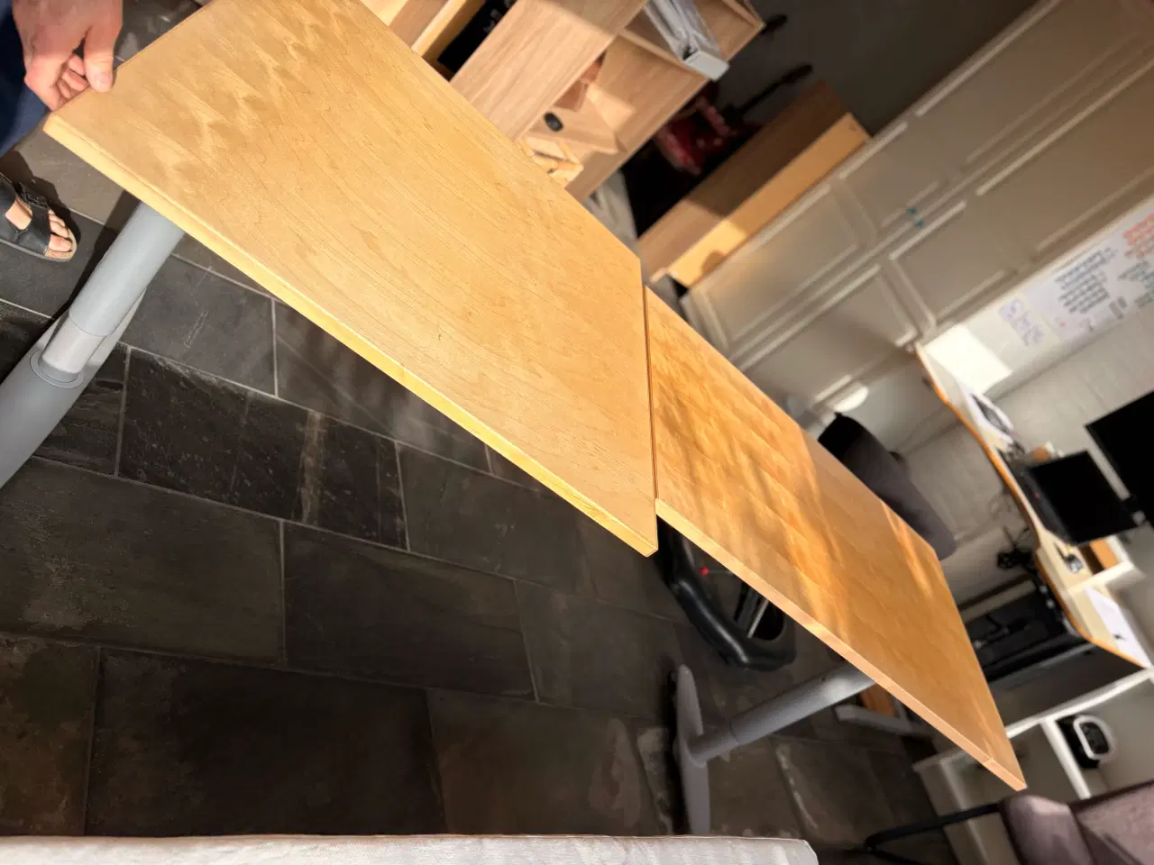 Billede 1 - Skrivebord kan afhentes gratis