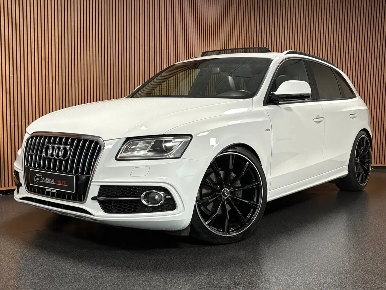 Billede 1 - Audi Q5 2,0 TDi 190 S-line quattro S-tr.