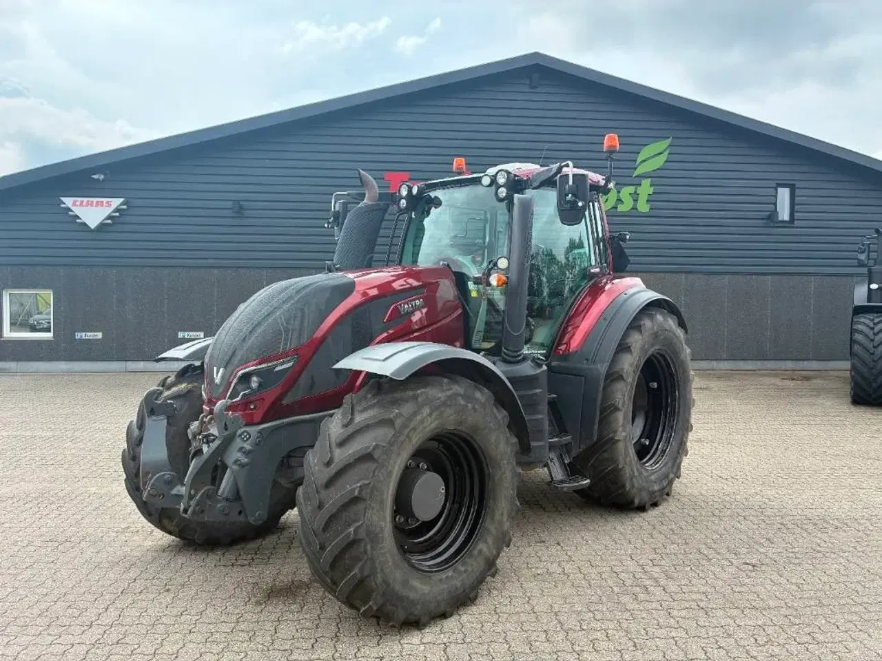 Billede 1 - Valtra 254 Versus