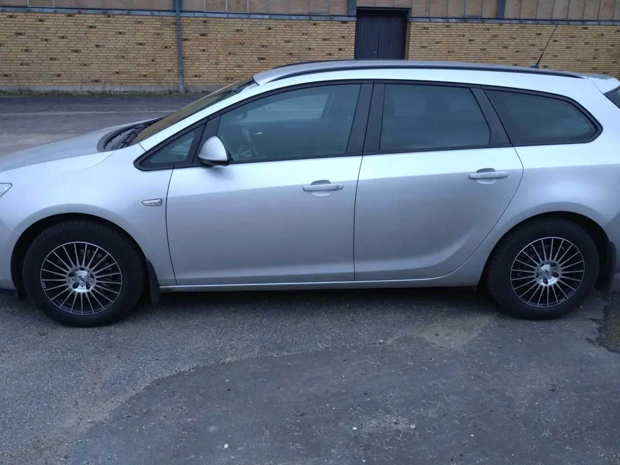 Billede 3 - Opel Astra J Sports Tourer