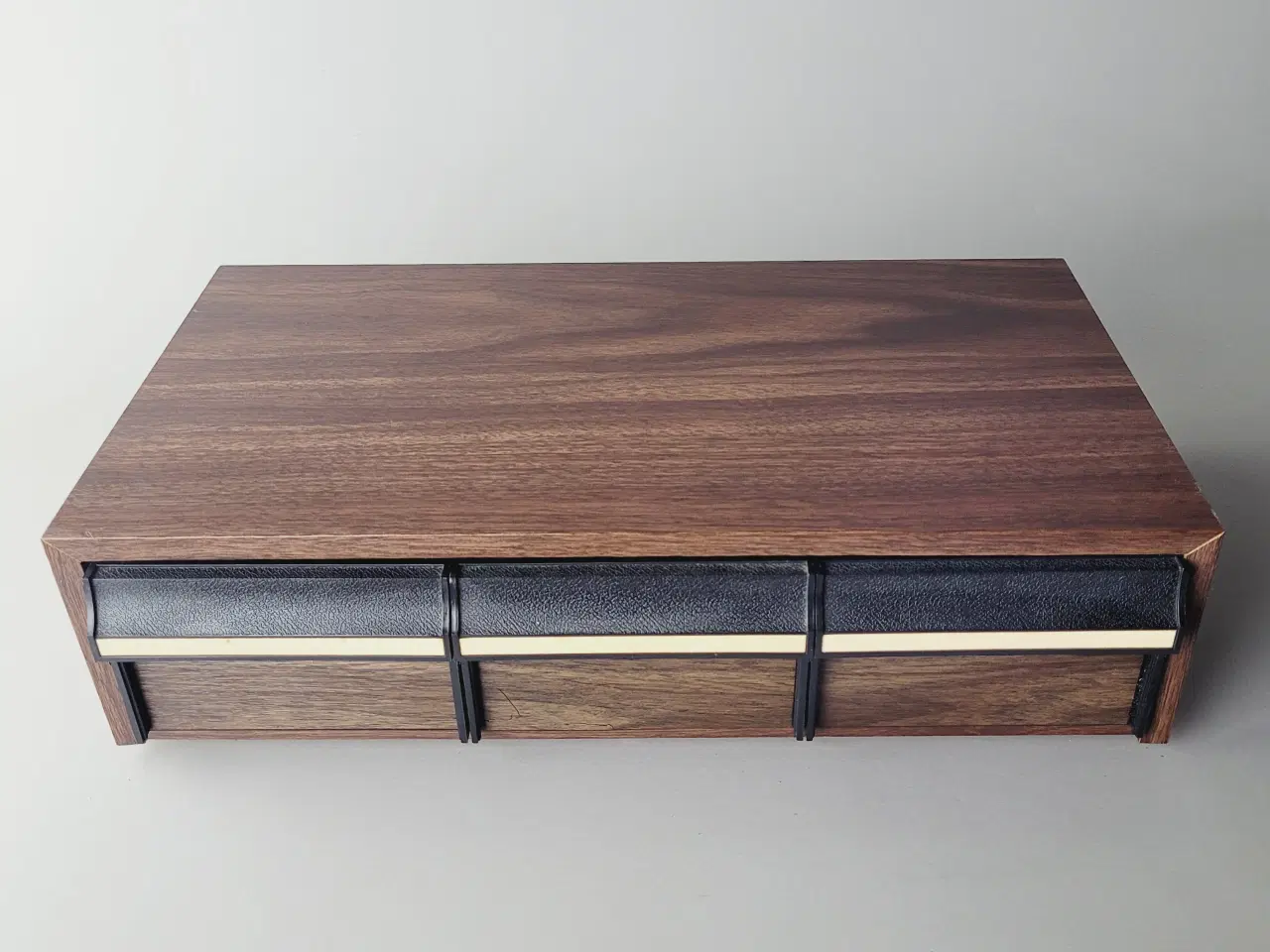 Billede 3 - ⭐️· 🎶 Vintage Kassetteboks / Opbevaring Træ-look