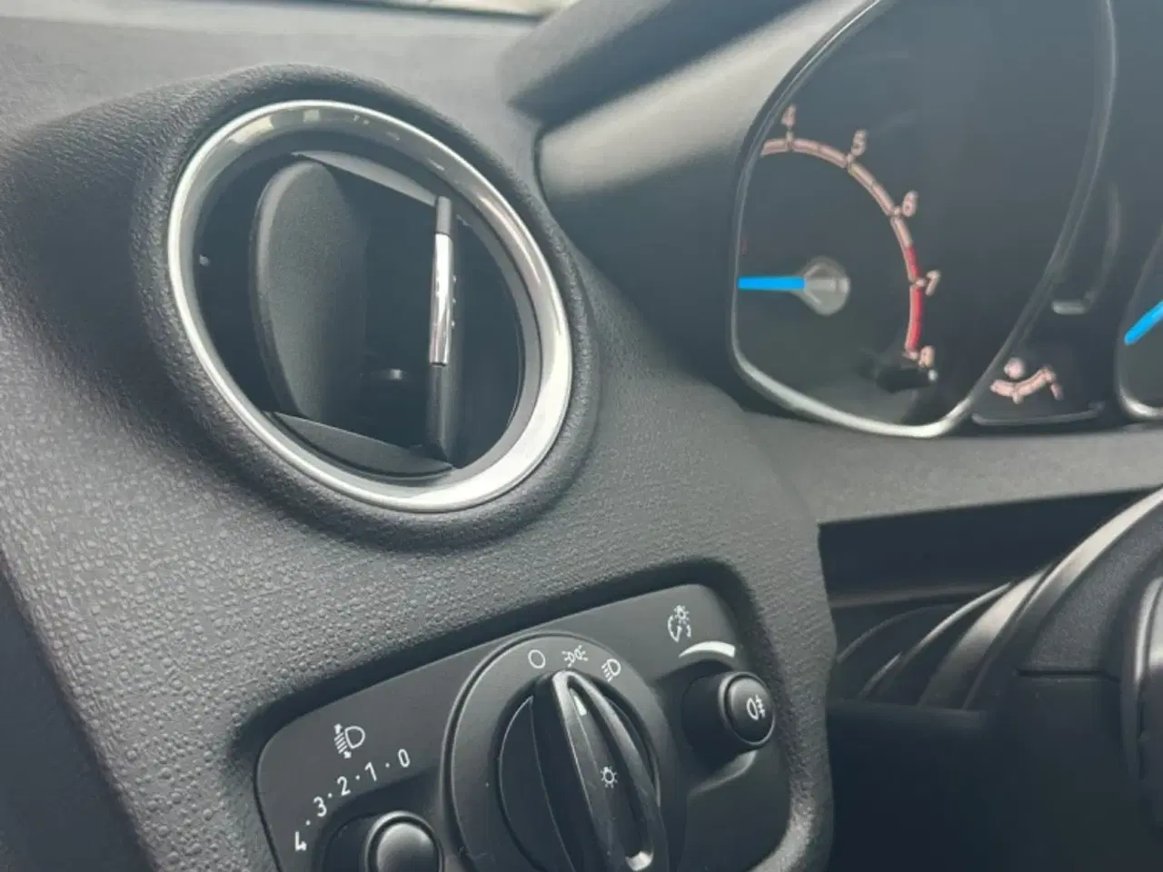 Billede 13 - Ford Fiesta 1,0 65 Trend