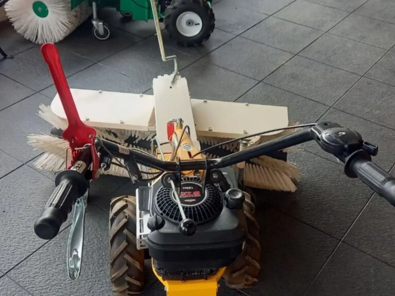 Billede 5 - Stiga Fejemaskine Silex 95-B