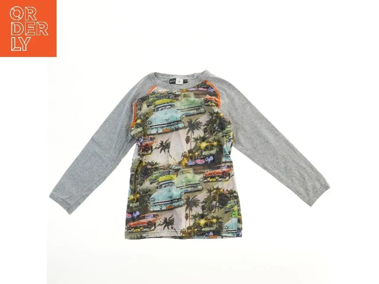 Billede 1 - Langærmet bluse med bilmotiv fra Molo (str. 122)
