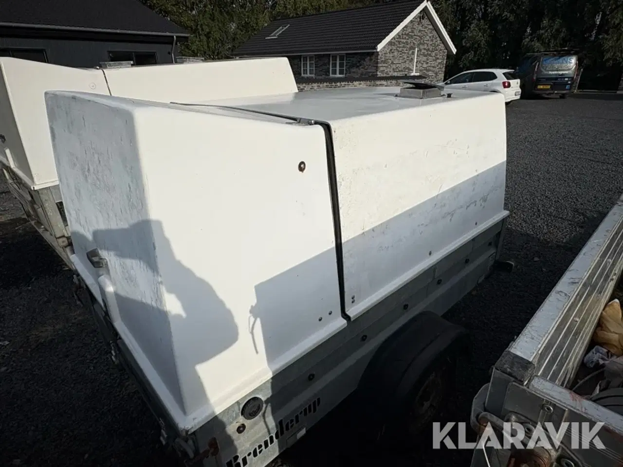 Billede 3 - Trailer Brenderup med højtryksrenser