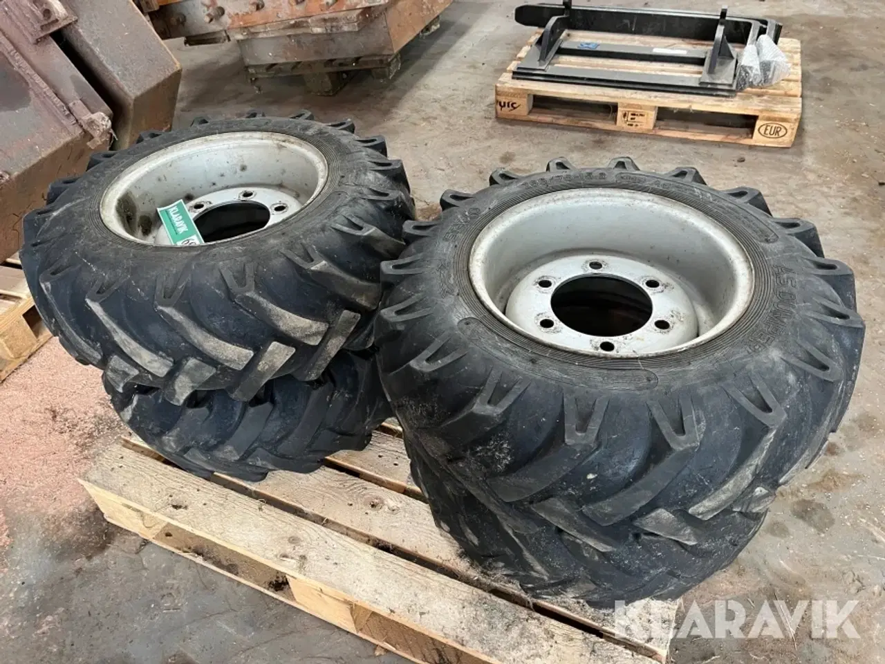 Billede 1 - Dæk AS Dumper Starco