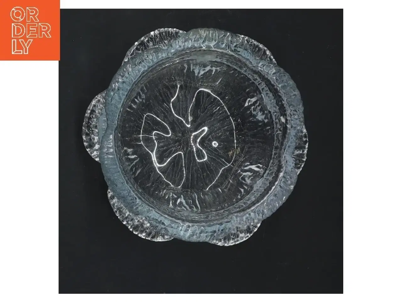 Billede 2 - 2 fyrfadsstager fra holmegaard med bølgede kanter (str. Ø 11 cm)