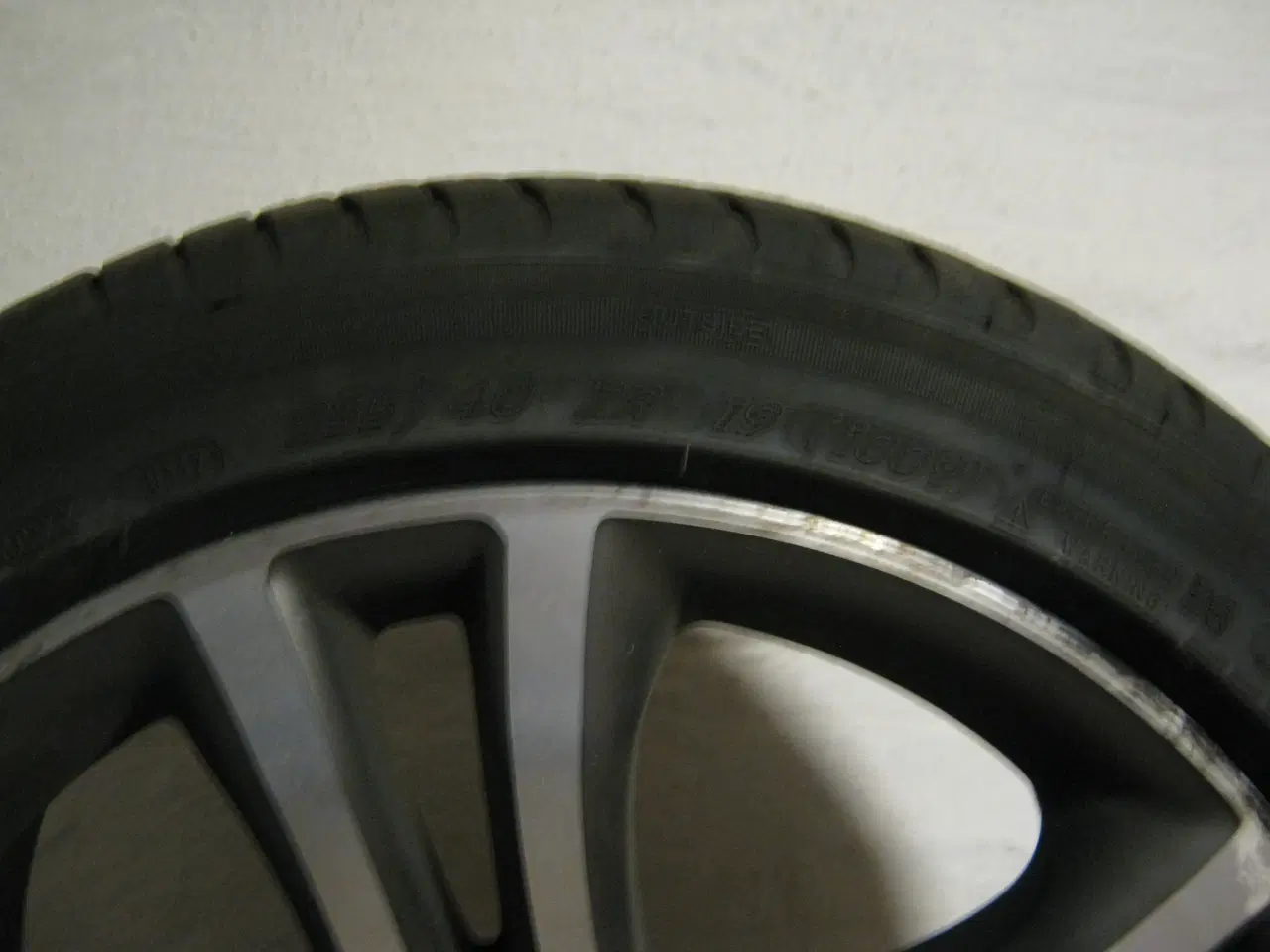 Billede 2 - 4 Michelin Sommerdæk 255/40 ZR 19" 100Y