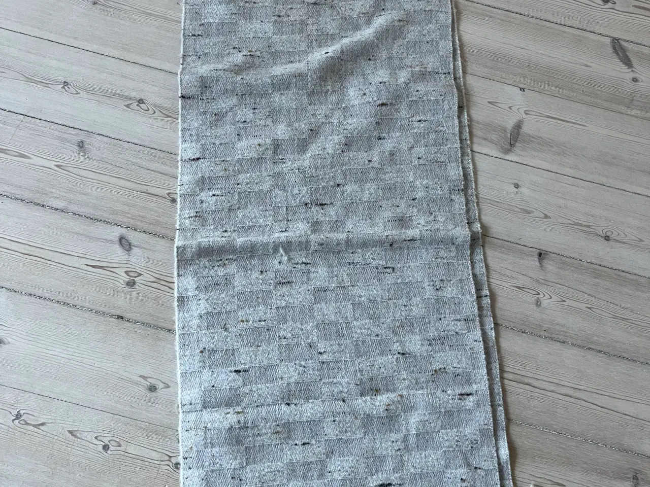 Billede 2 - Halstørklæde 