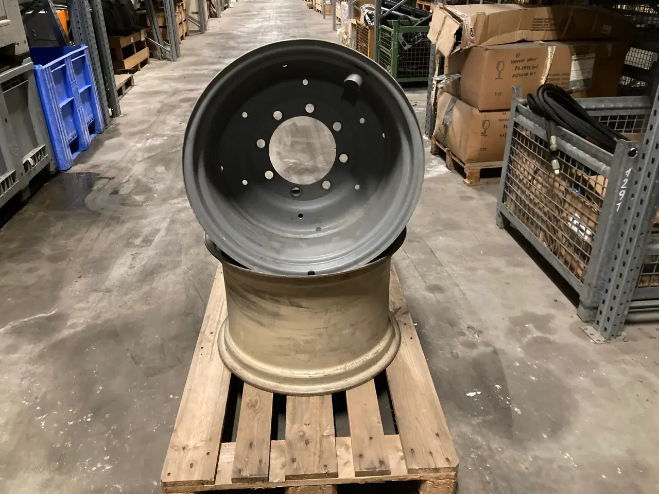 Billede 1 - Forhjuls Fælg 16x24"