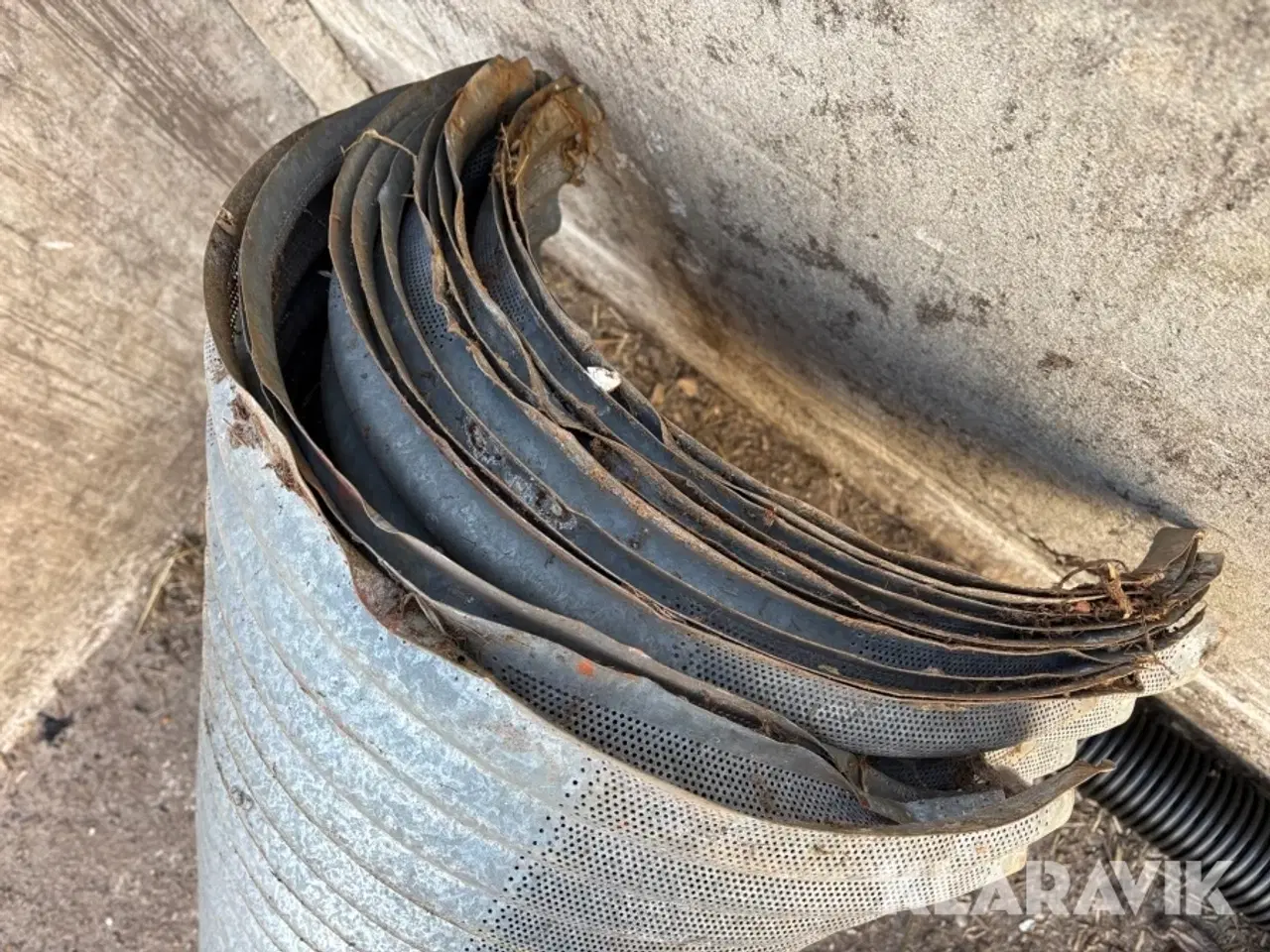 Billede 10 - Kornlufter Kongskilde - inklusiv diverse rør