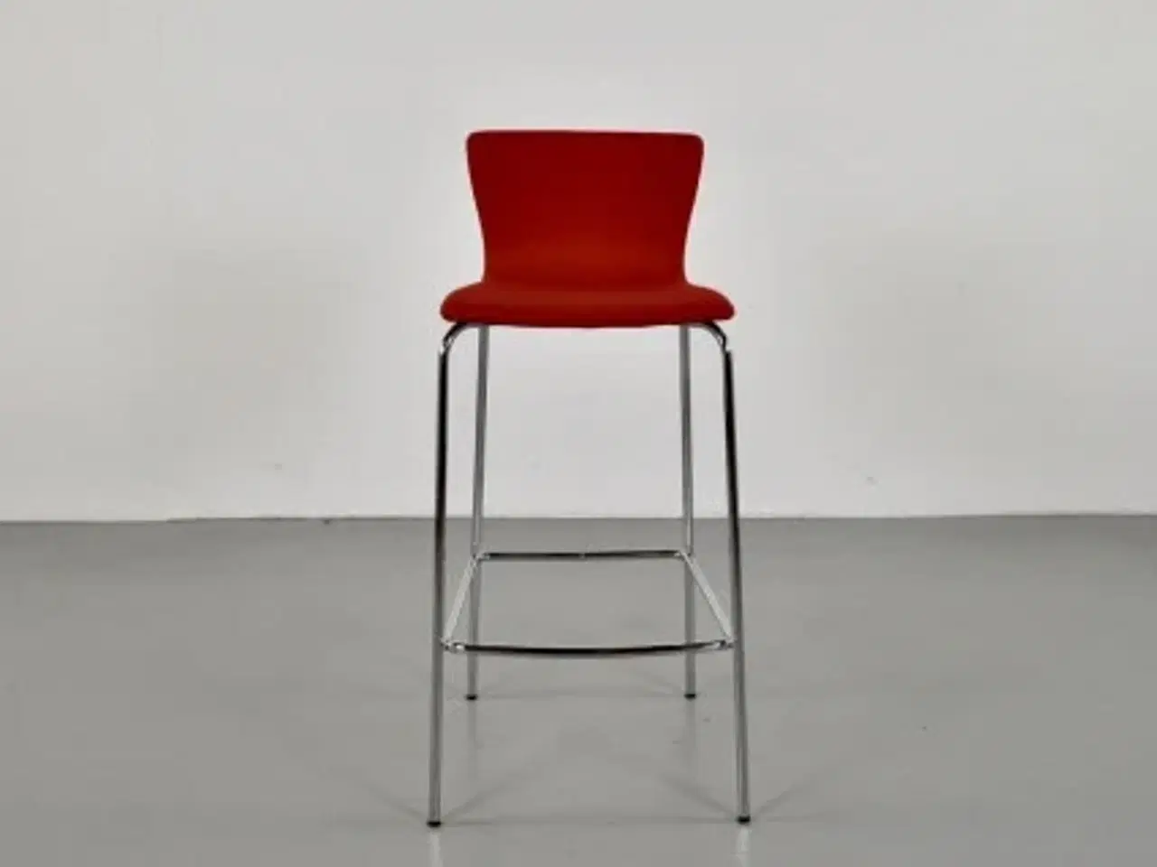 Billede 1 - Magnus olesen butterfly barstol med rødt polster, på krom stel