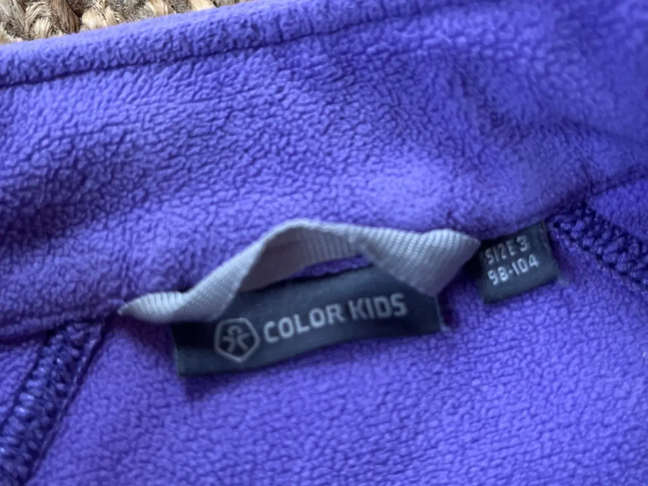 Billede 2 - Fleecetrøje Colorkids str. 98/104