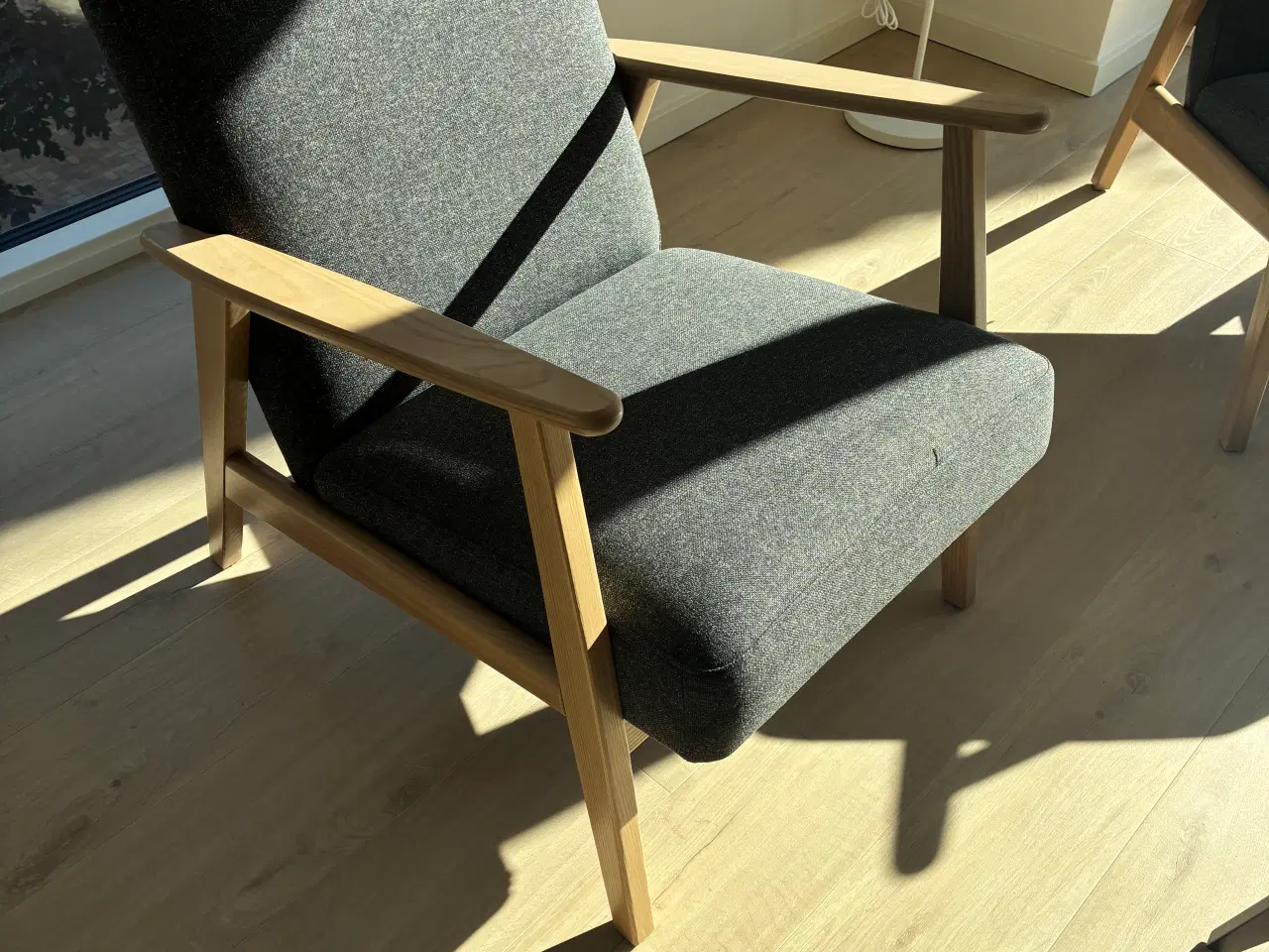 Billede 2 - Sofabord + 2 lænestole