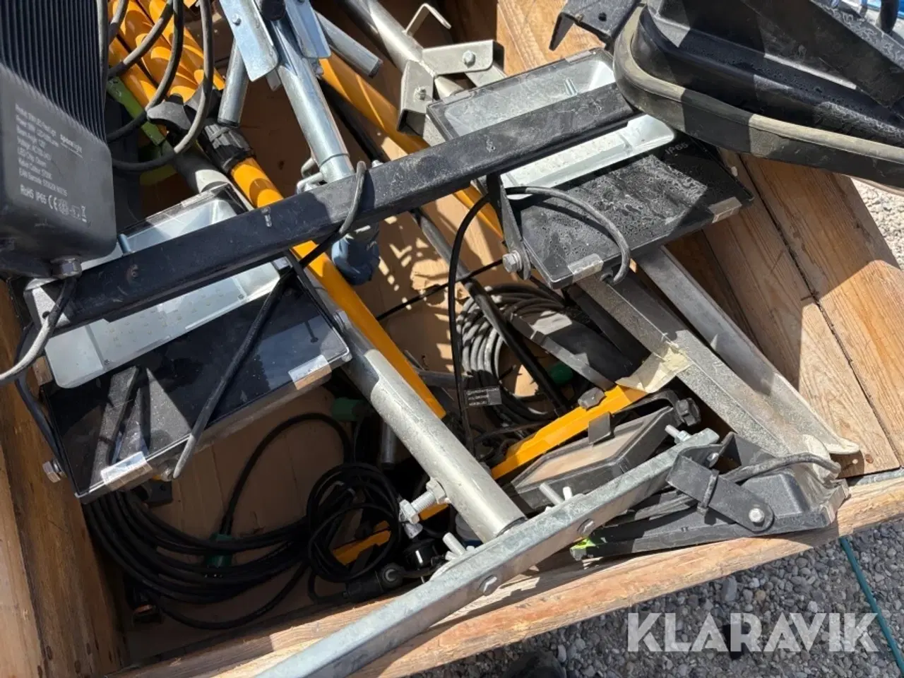 Billede 8 - Lamper på stativ - 1 palle