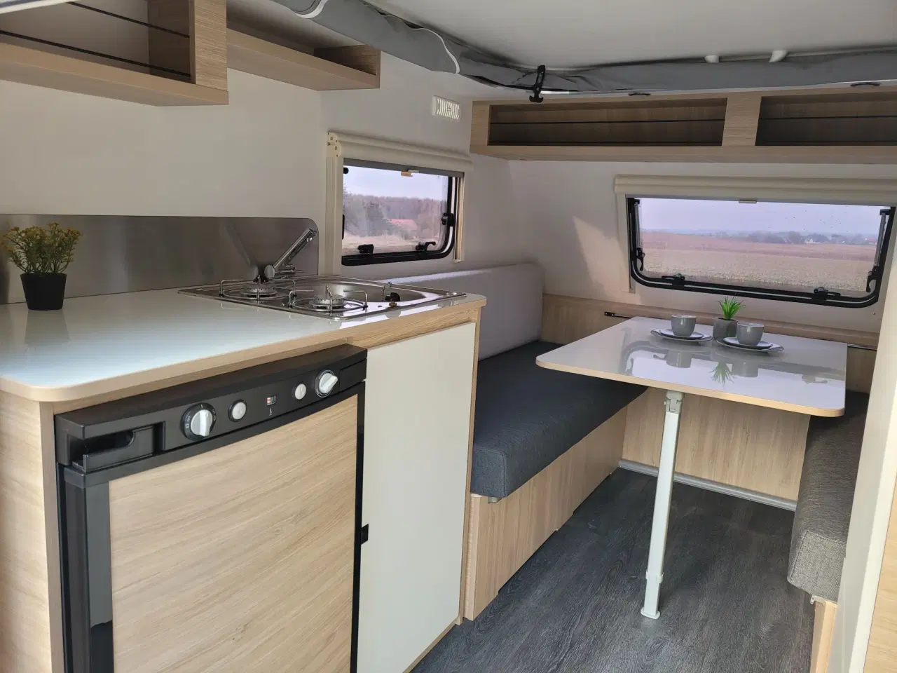 Billede 2 - 2026 Mini 300..også til elbil..hævetag + XL bagdør