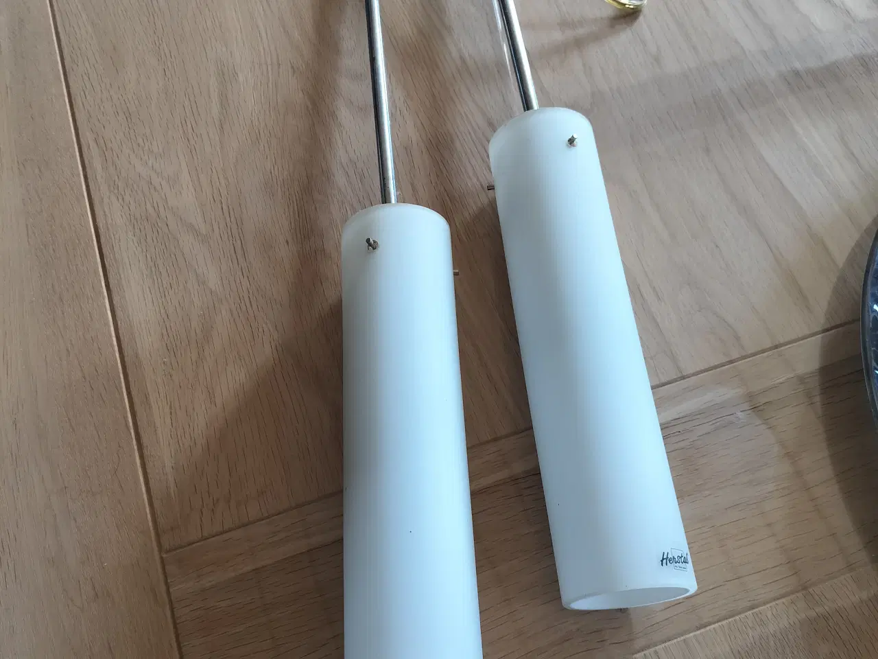 Billede 1 -  Hvide Herstal lamper