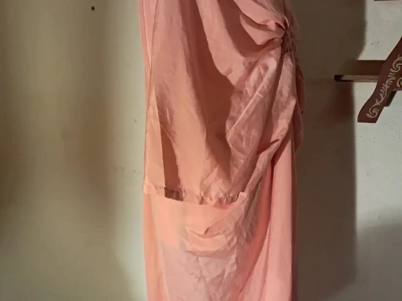 Billede 4 - Nümph str. 38 kjole