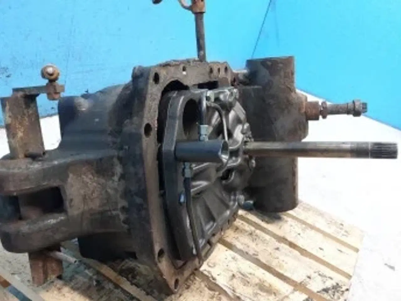 Billede 18 - Valtra T213 PTO Hus V37104410