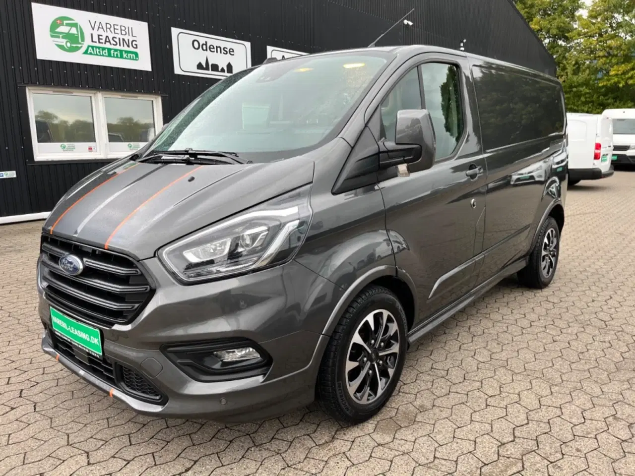 Billede 2 - Ford Transit Custom 320S 2,0 TDCi 170 Sport aut.