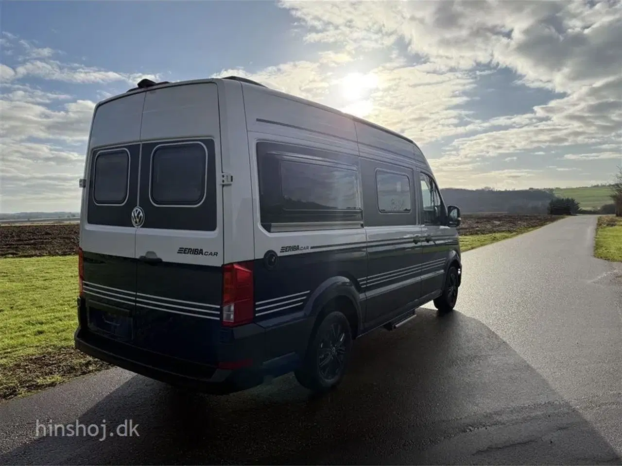 Billede 11 - 2025 - Eriba Car 600 Deep Ocean Blue Aut   Lækker Campervan fra Eriba hos Hinshøj Caravan.