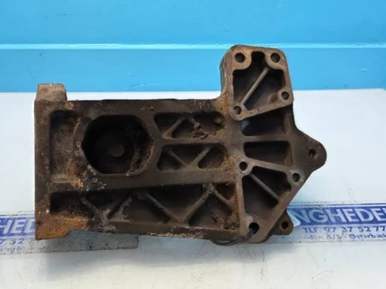 Billede 9 - Iveco F4DGE617D*V007 Beslag 5801940042