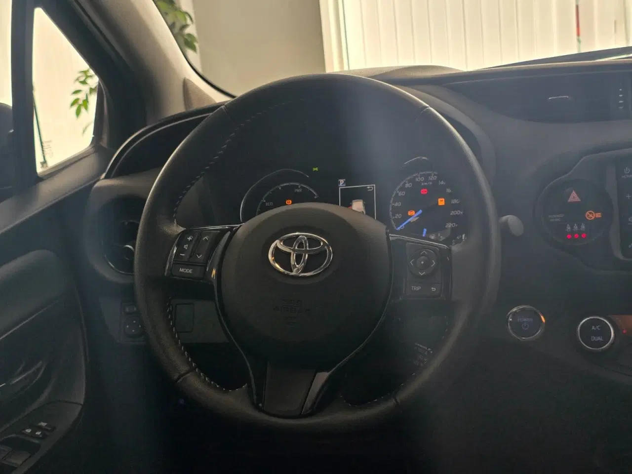 Billede 6 - Toyota Yaris 1,5 Hybrid H3 Limited Smart e-CVT
