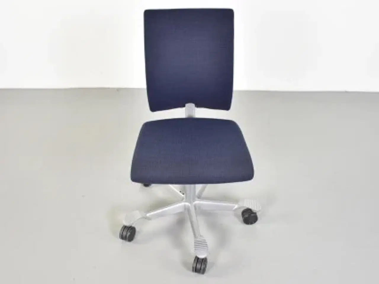Billede 5 - Häg h04 credo 4200 kontorstol med blåt polster