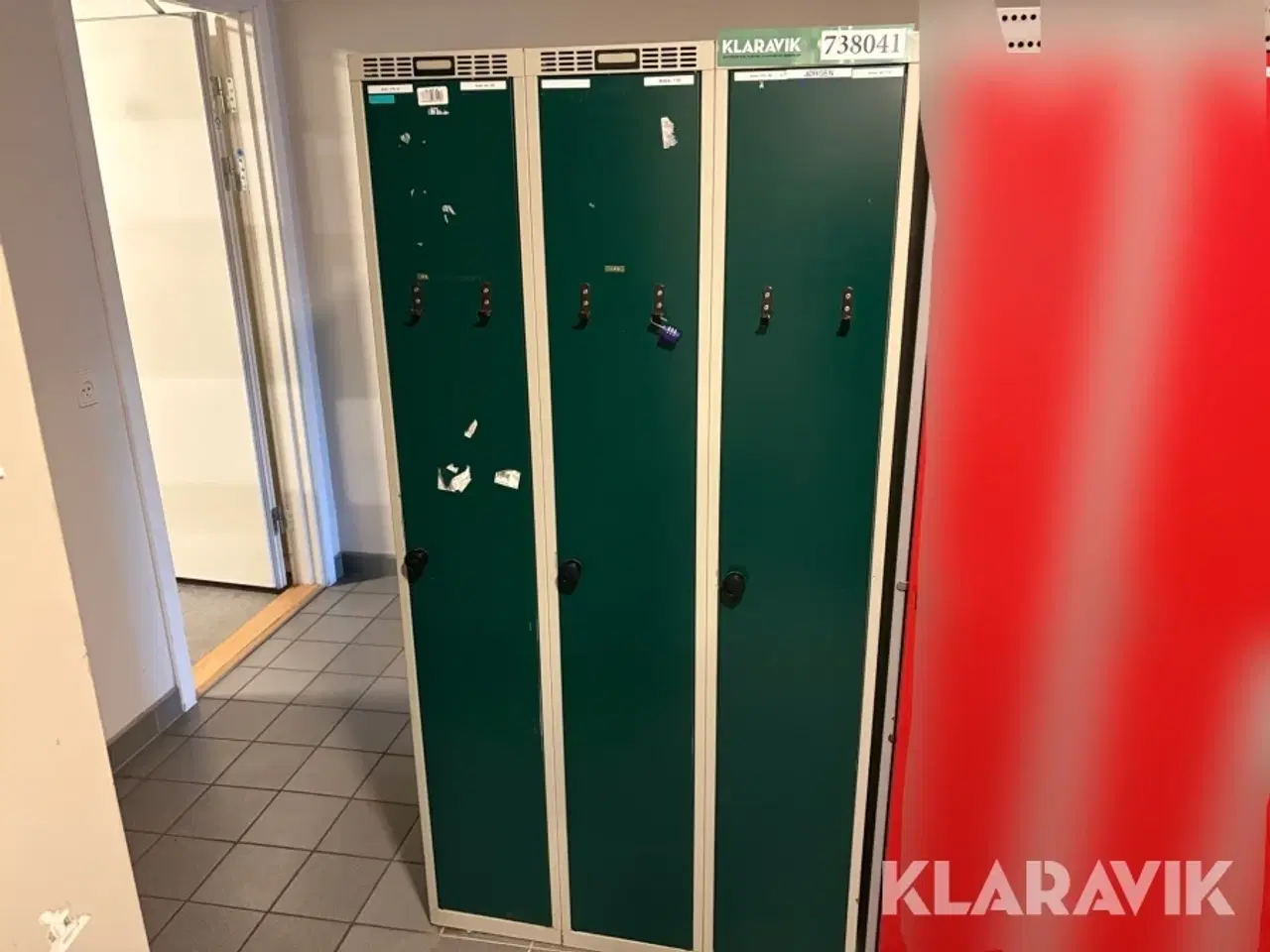 Billede 1 - Omklædningsskabe