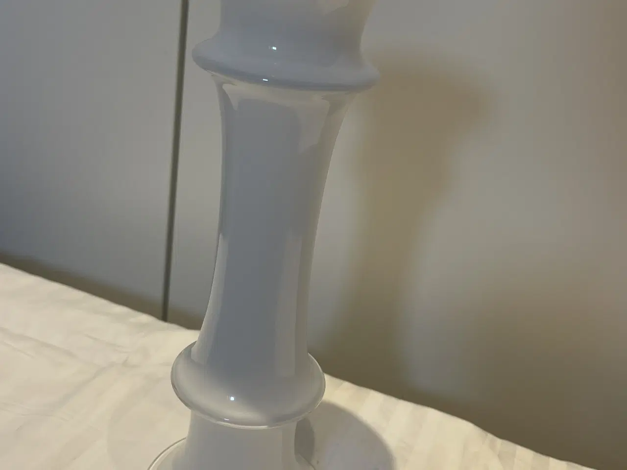 Billede 1 - Holmegaard
MB vase
opal hvid