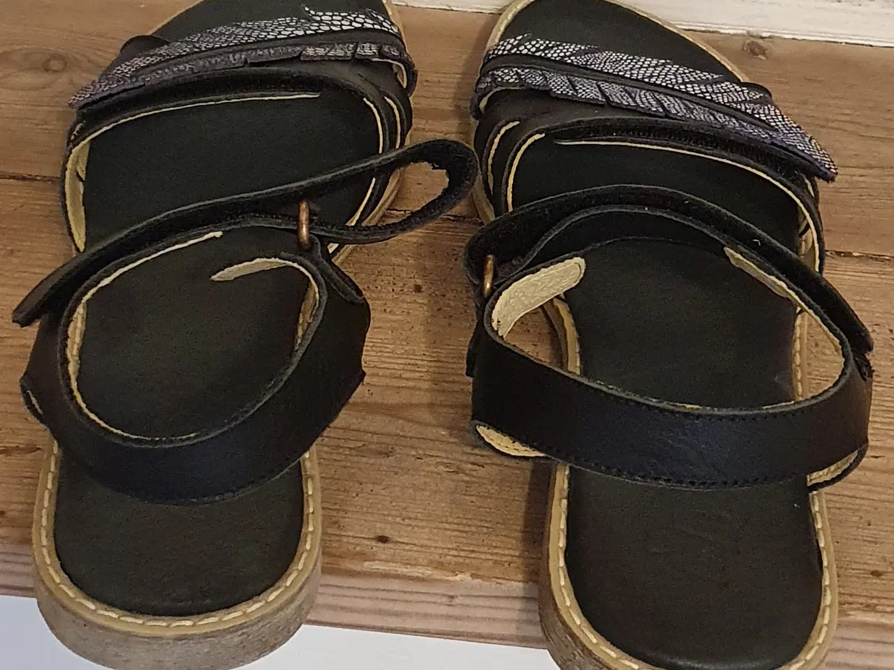 Billede 4 - Helt nye økologiske sorte Arauto RAP sandaler