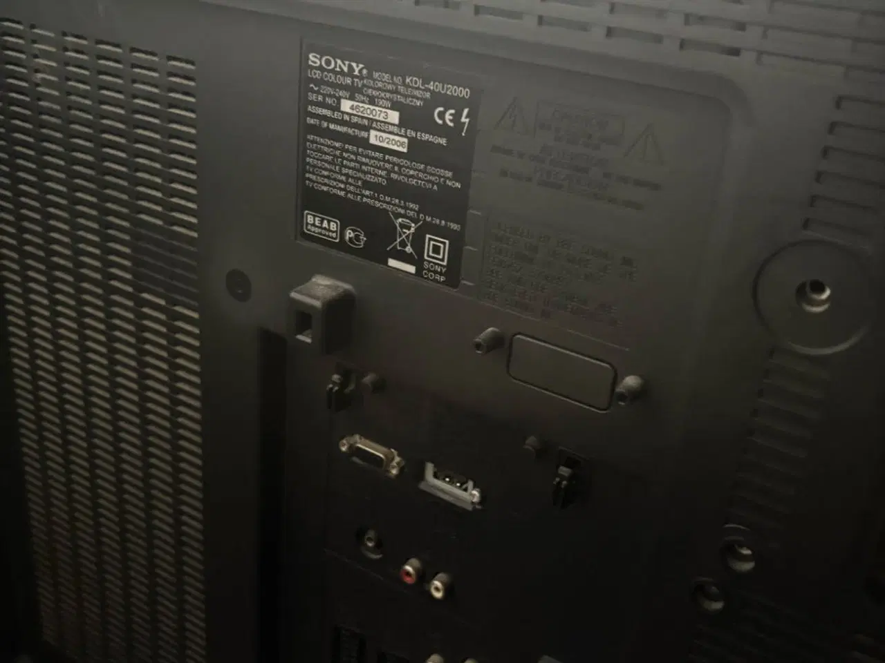 Billede 4 - Ældre Sony TV sælges