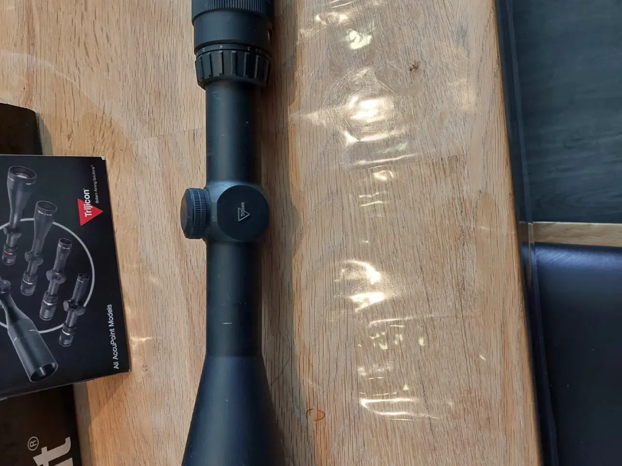 Billede 2 - Riffel kikkert med lys