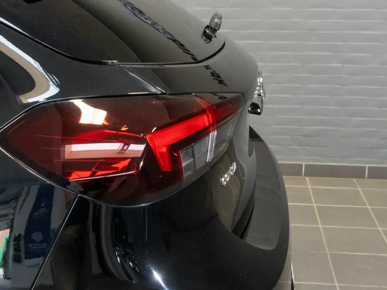 Billede 8 - Opel Corsa 1,2 T 100 Elegance aut.