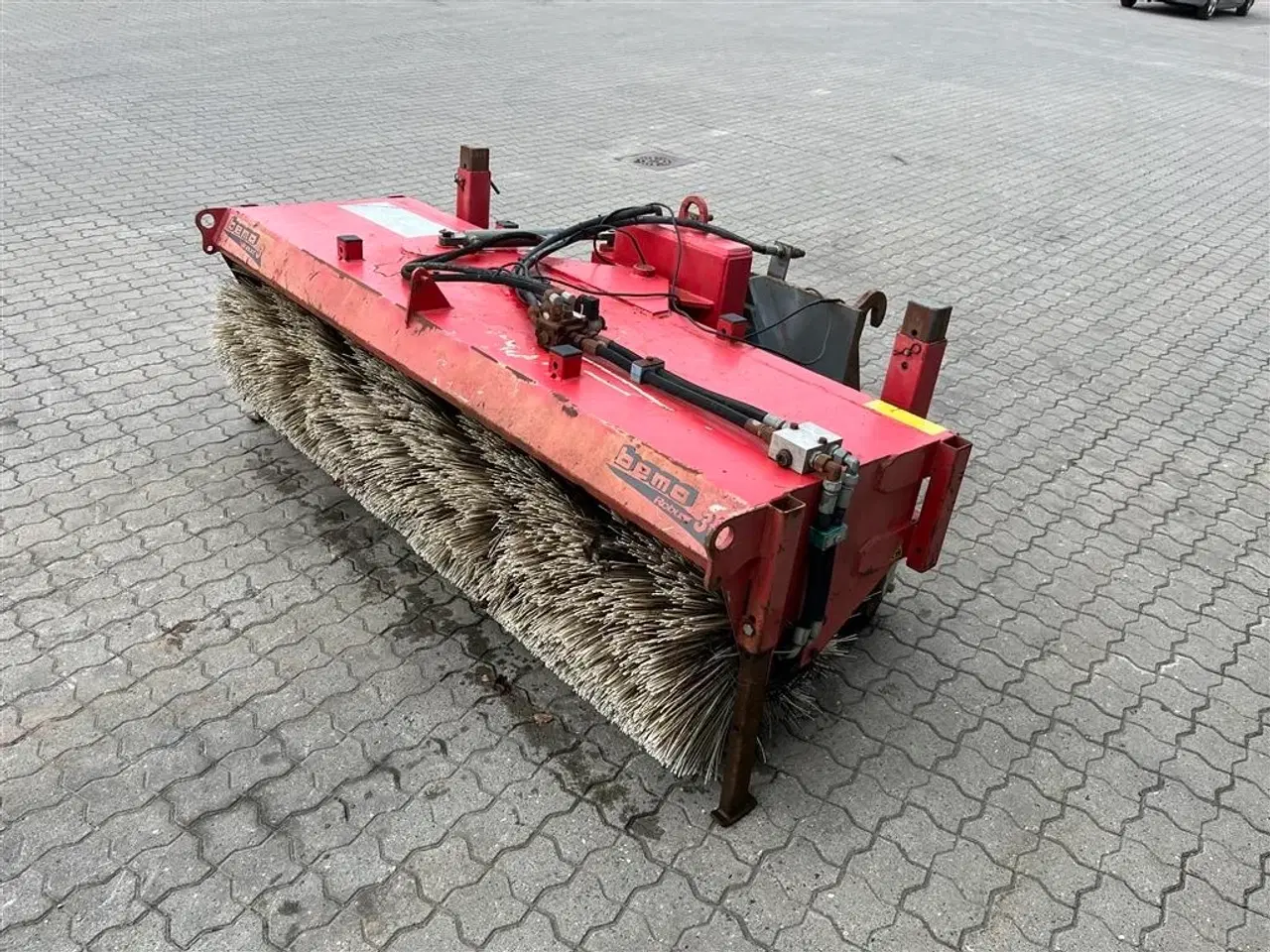 Billede 3 - Bema 210 cm hydraulisk kost med læsser fæste