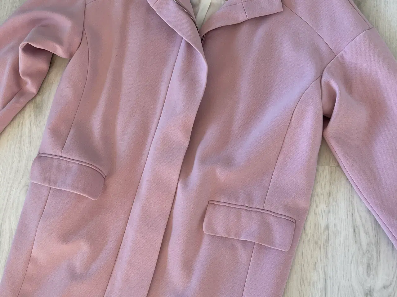 Billede 2 - InWear Jakke 38/40