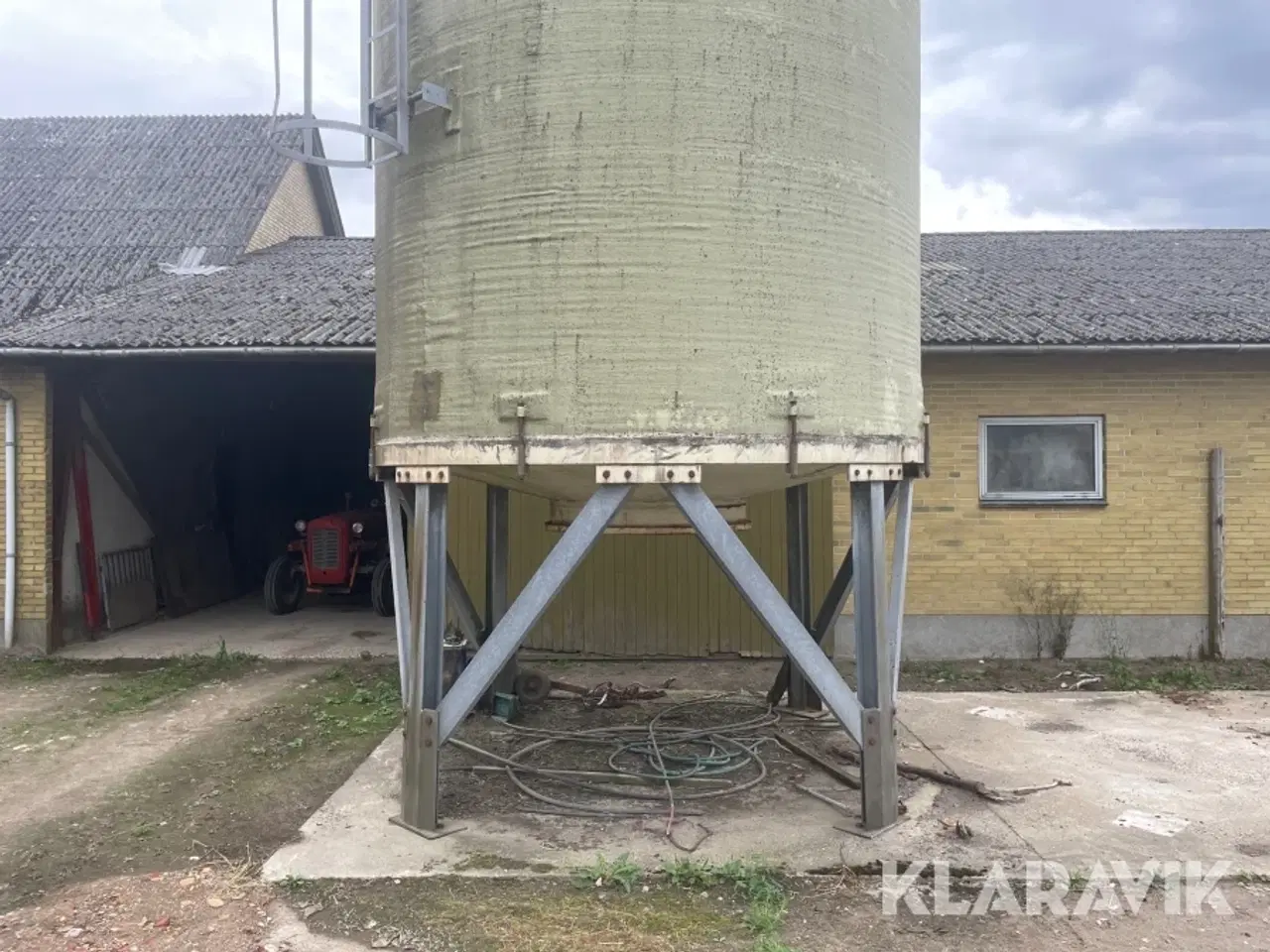 Billede 2 - Silo Tunetank 700 Tønder